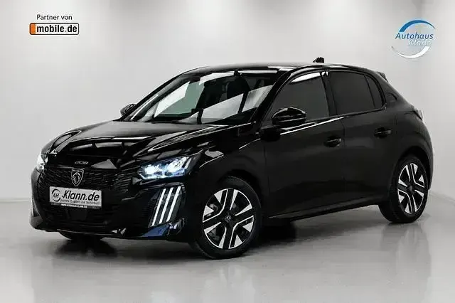 Gebraucht Peugeot 208 Allure 101 PS (74 kW) 2025 Noir perla nera (metallic) Kleinwagen