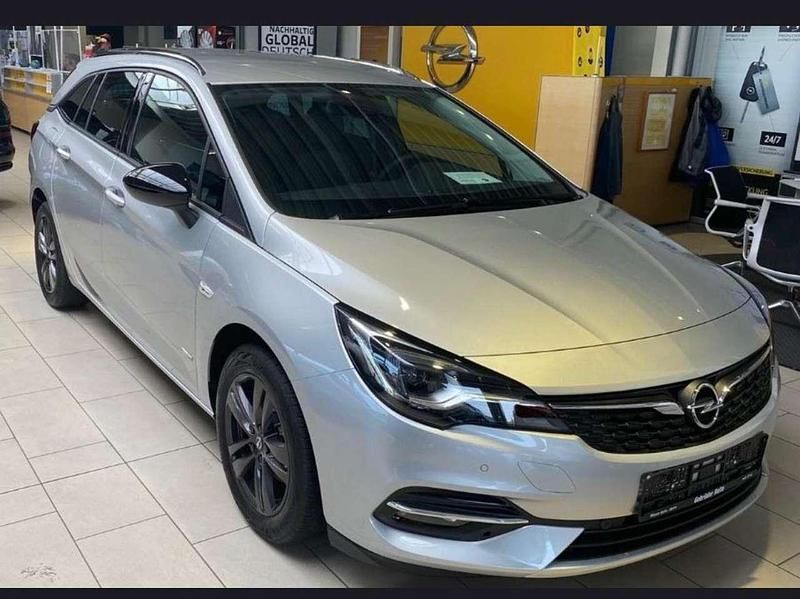 Silber Gebraucht 2022 Opel Astra Elegance Kombi | 17.100 € (Fairer Preis) - Bild 1/4