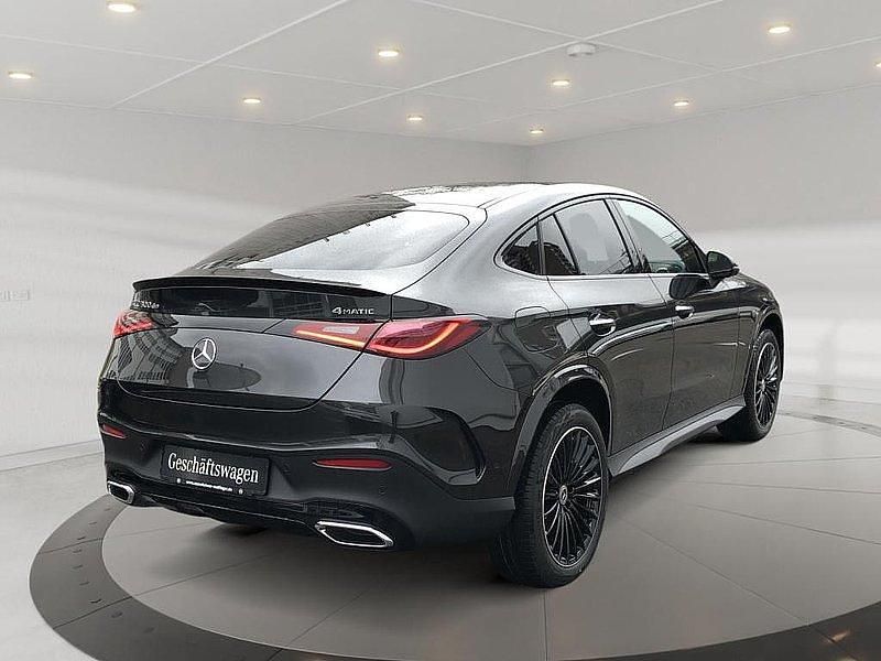 Usata Mercedes GLC300e 197 CV (144 kW) 2025 Grigio Coupé
