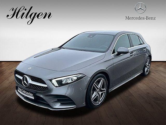 Gebraucht Mercedes A200 AMG 163 PS (119 kW) 2022 Grau Limousine