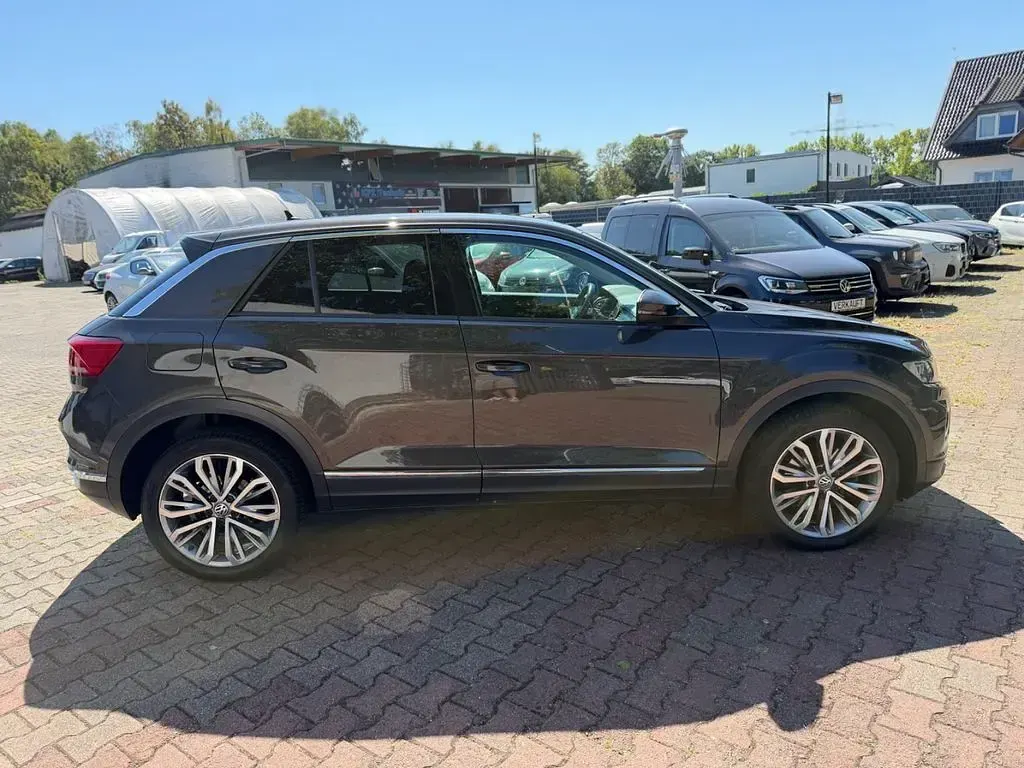 Gebraucht VW T-Roc Style 150 PS (110 kW) 2018 Schwarz SUV