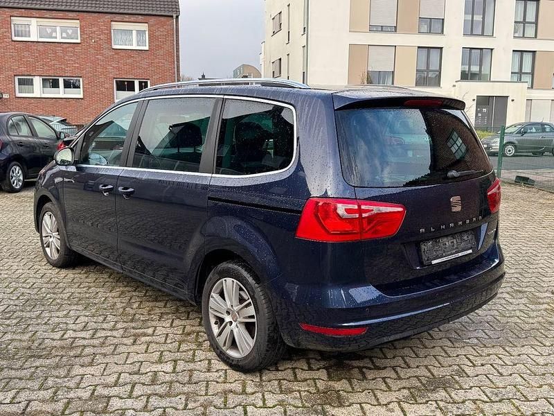 Gebraucht Seat Alhambra Style 140 PS (102 kW) 2013 Blau Van / Kleinbus