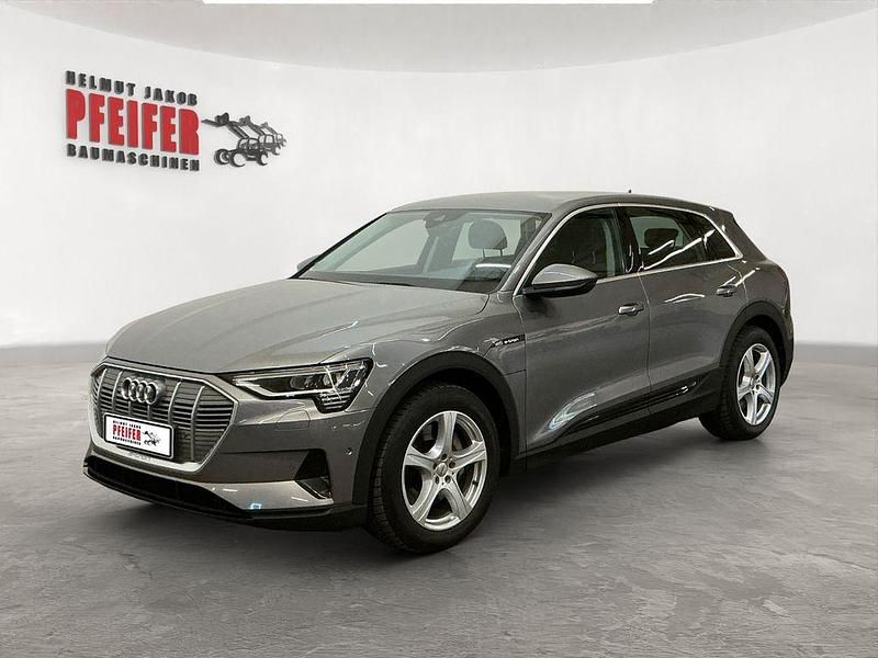 Gebraucht Audi e-tron Ambiente 230 kW (313 PS) 2021 Grau SUV