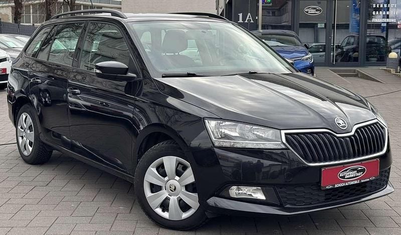 Schwarzmagic perleffekt Gebraucht 2019 Skoda Fabia Active Kombi | 10.399 € (Fairer Preis) - Bild 1/4