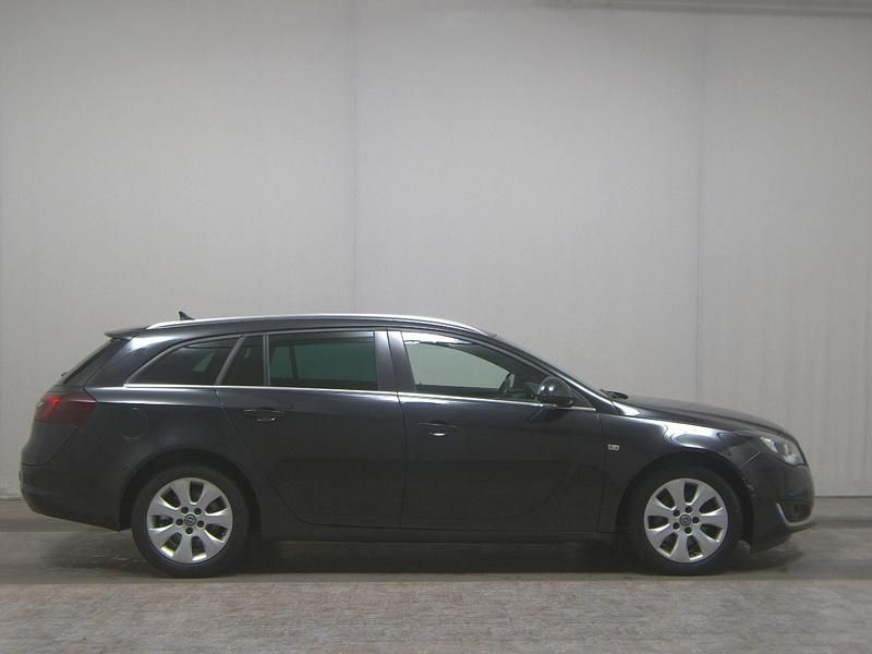 Gebraucht Opel Insignia 163 PS (119 kW) 2014 Karbonschw graphitschw midnigh Kombi