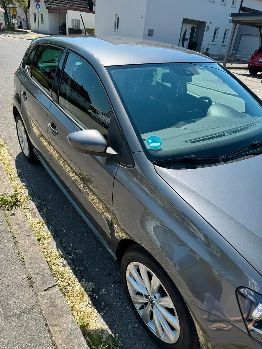 Gebraucht VW Polo 105 PS (77 kW) 2010 Grau Kleinwagen