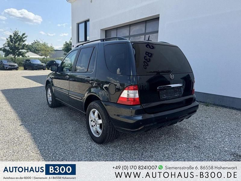 Gebraucht Mercedes ML500 292 PS (214 kW) 2003 Schwarz SUV