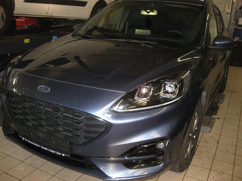 Chromablau metallic Gebraucht 2024 Ford Kuga ST-Line SUV | 28.200 € (Fairer Preis) - Bild 1/4