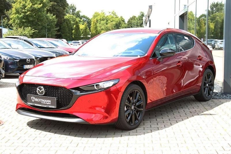 Rot Neu 2025 Mazda 3 Homura-Line Limousine | 27.770 € (Superpreis) - Bild 1/4