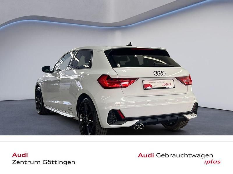 Gebraucht Audi A1 Sportback S-Line 207 PS (152 kW) 2023 Gletscherweiß metallic Kleinwagen