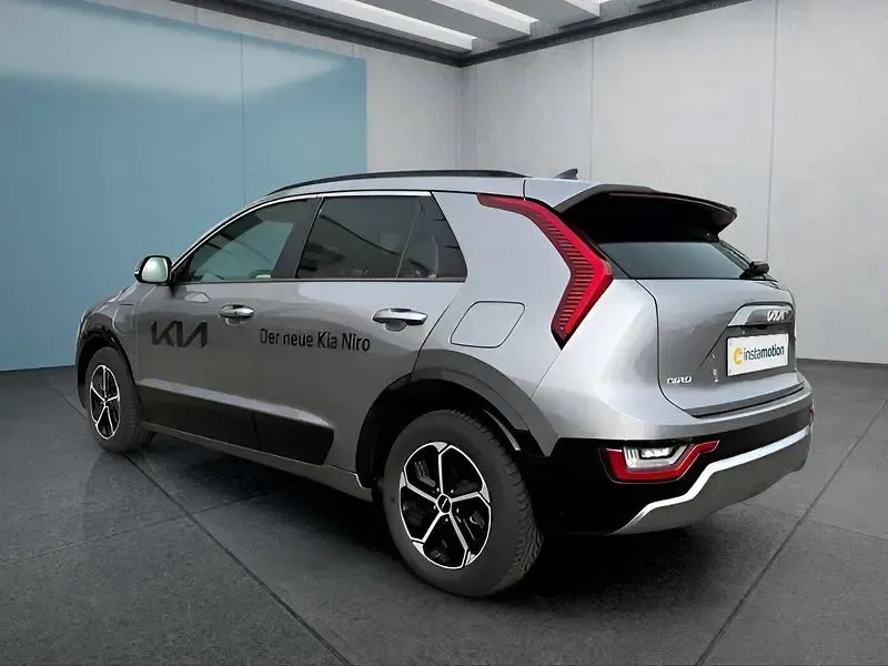Gebraucht Kia Niro 182 PS (133 kW) 2025 Grau SUV