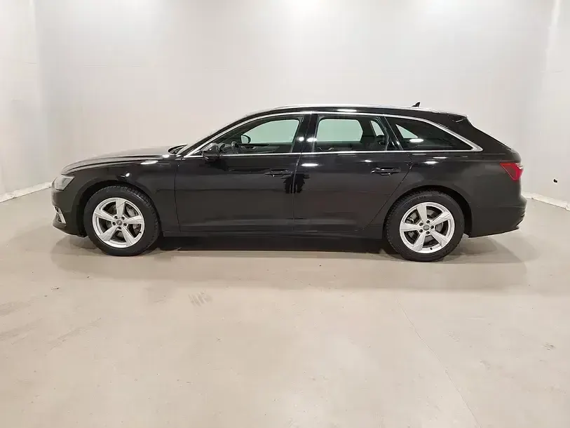 Gebraucht Audi A6 Ambiente 286 PS (210 kW) 2021 Mythosschwarz metallic Kombi