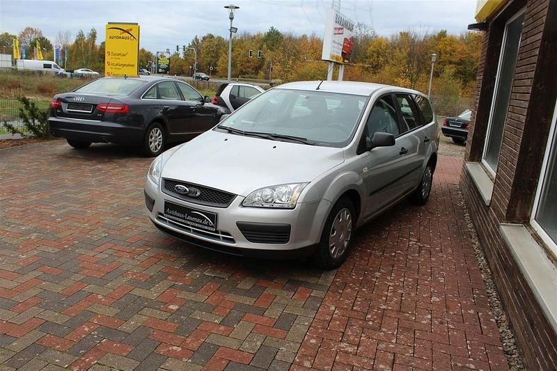 Gebraucht Ford Focus 101 PS (74 kW) 2005 Silber Kombi