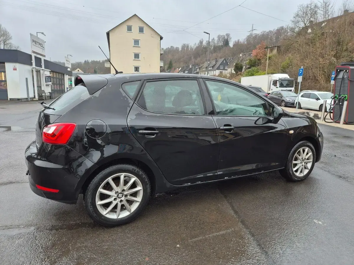 Gebraucht Seat Ibiza Style 75 PS (55 kW) 2015 Schwarz Limousine