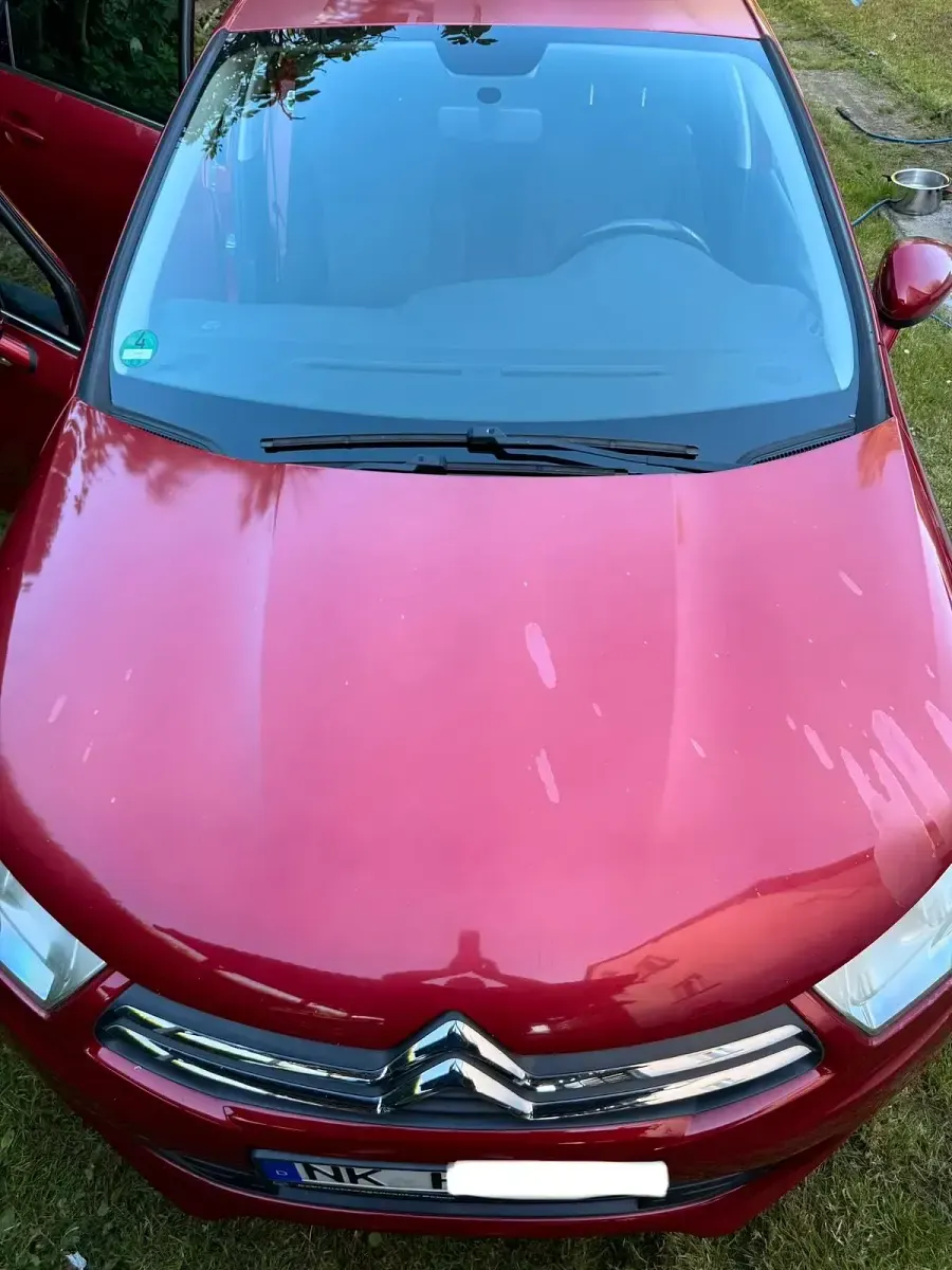Gebraucht Citroën C4 95 PS (69 kW) 2011 Rot Limousine