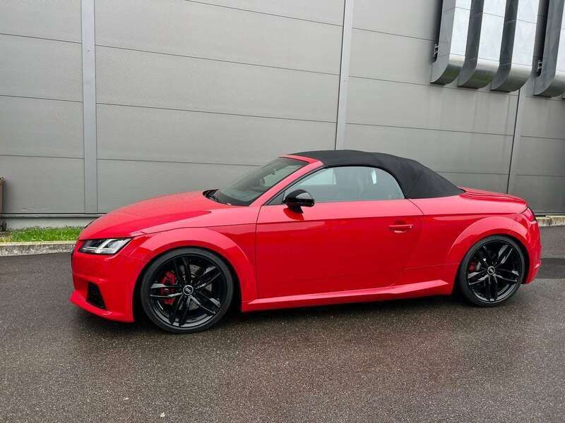 Rot Gebraucht 2015 Audi TT Roadster Cabrio | 30.000 € (Teuer) - Bild 1/4