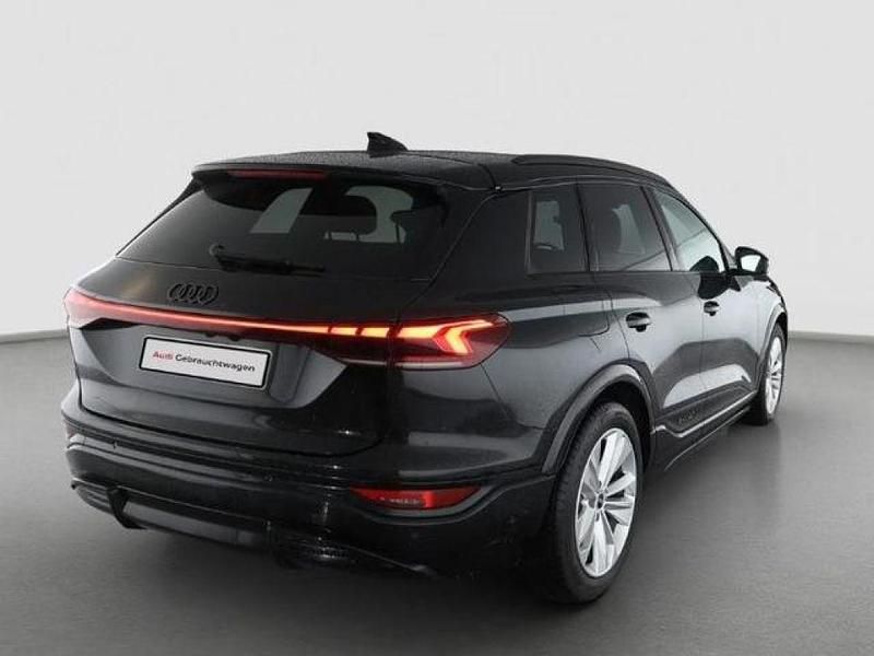 Gebraucht Audi Q6 e-tron S-Line 185 kW (252 PS) 2025 Schwarz SUV
