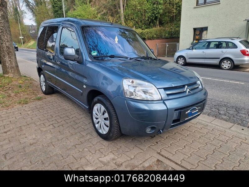 Grau Gebraucht 2008 Citroën Berlingo Van / Kleinbus | 3.499 € (Fairer Preis) - Bild 1/4