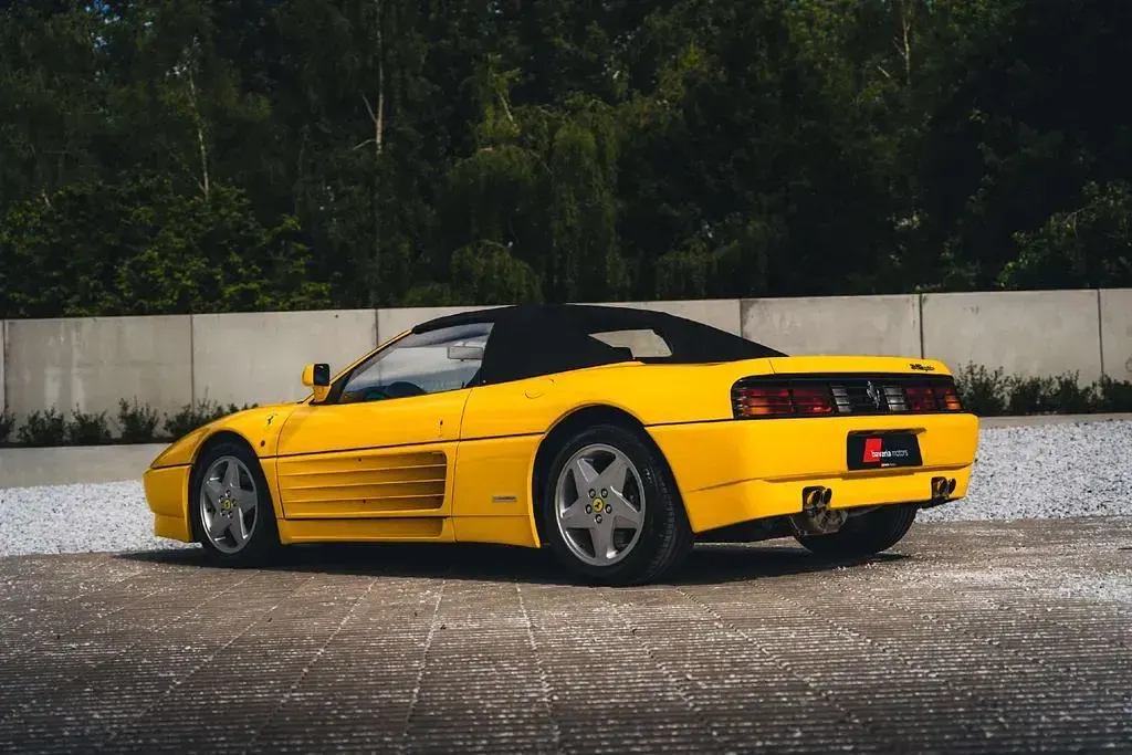Gebraucht Ferrari 348 300 PS (220 kW) 1993 Gelb Cabrio