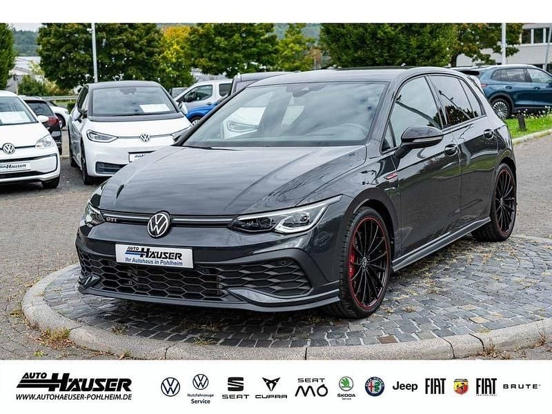 Grau Gebraucht 2022 VW Golf VIII GTI Clubsport Limousine | 35.985 € (Etwas zu teuer) - Bild 1/4