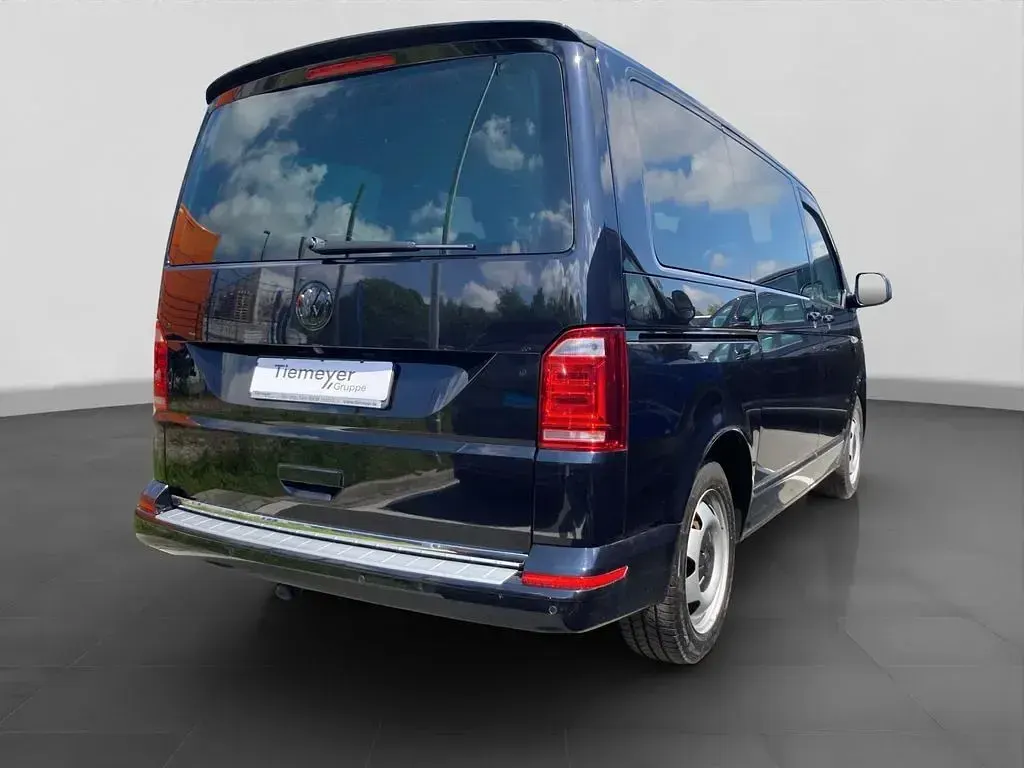 Używany VW T6 Generation Six 199 KM (146 kW) 2018 Czarny Van