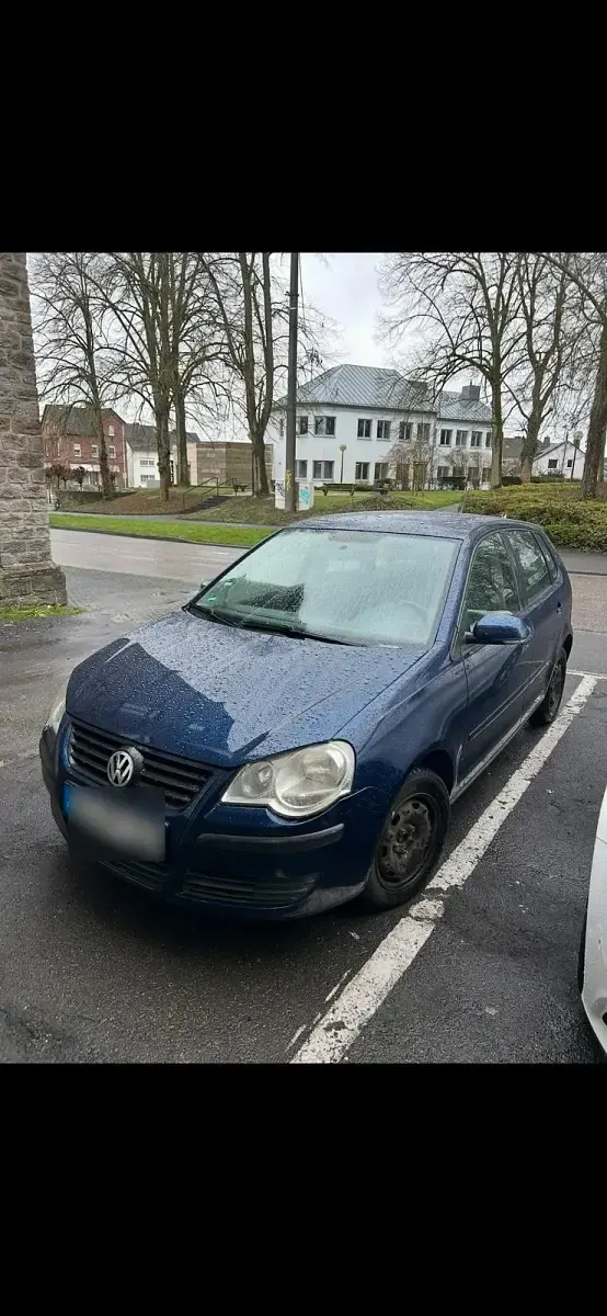 Gebraucht VW Polo 75 PS (55 kW) 2005 Blau Kleinwagen