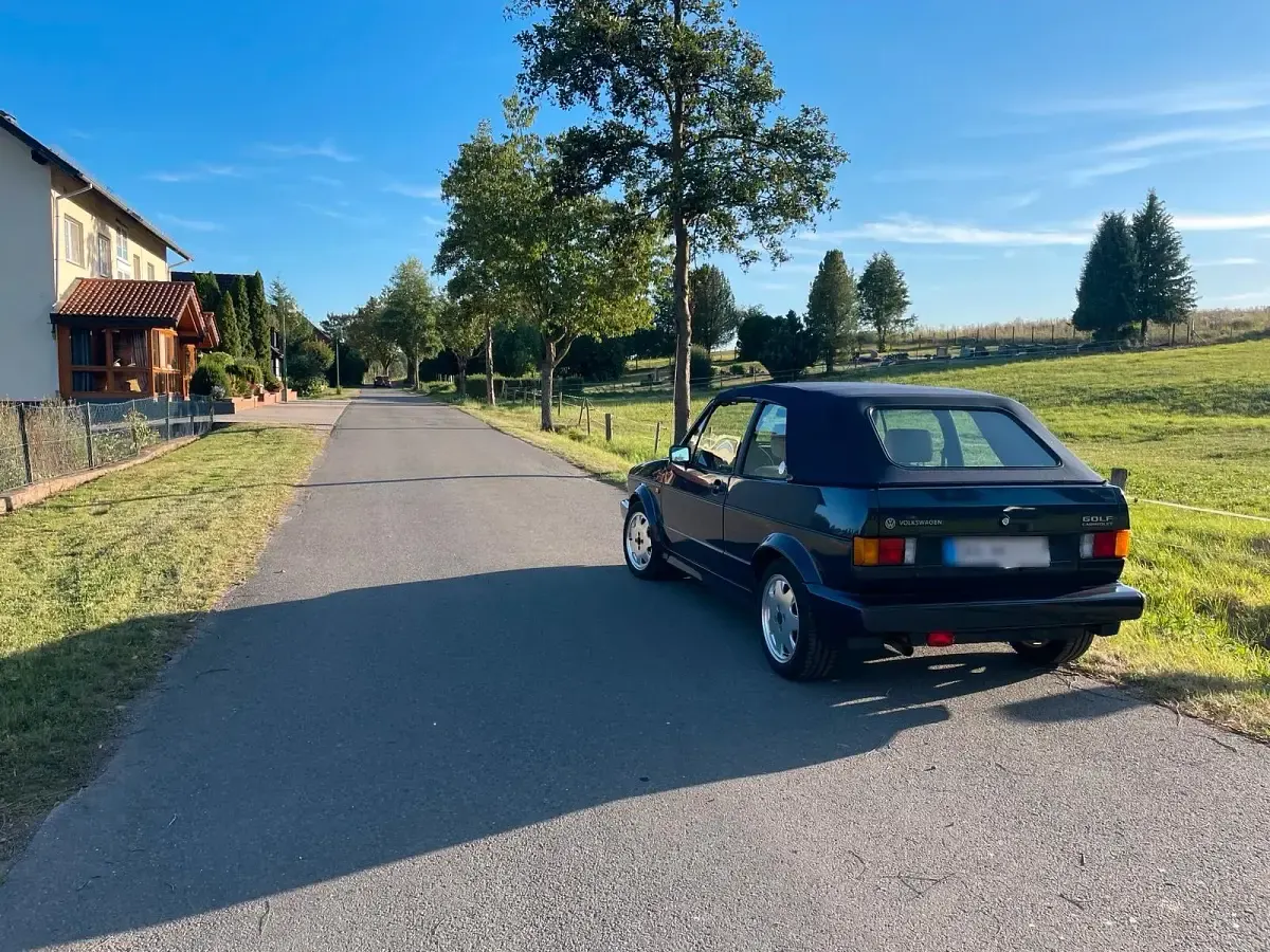 Gebraucht VW Golf Cabriolet 98 PS (72 kW) 1993 Blau Cabrio