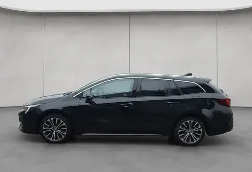 Gebraucht Toyota Corolla Lounge 140 PS (102 kW) 2025 Black mica Kombi