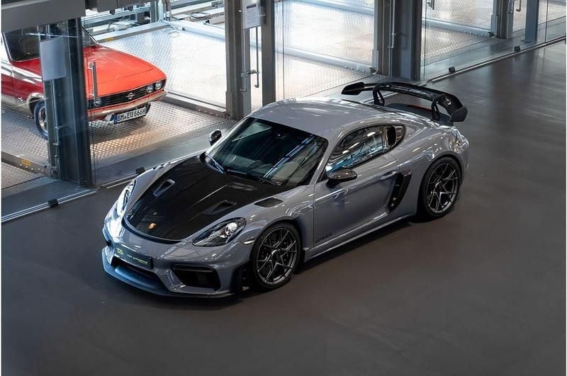 Grau Gebraucht 2023 Porsche 718 Cayman GT4 Coupé | 165.000 € (Guter Preis) - Bild 1/4