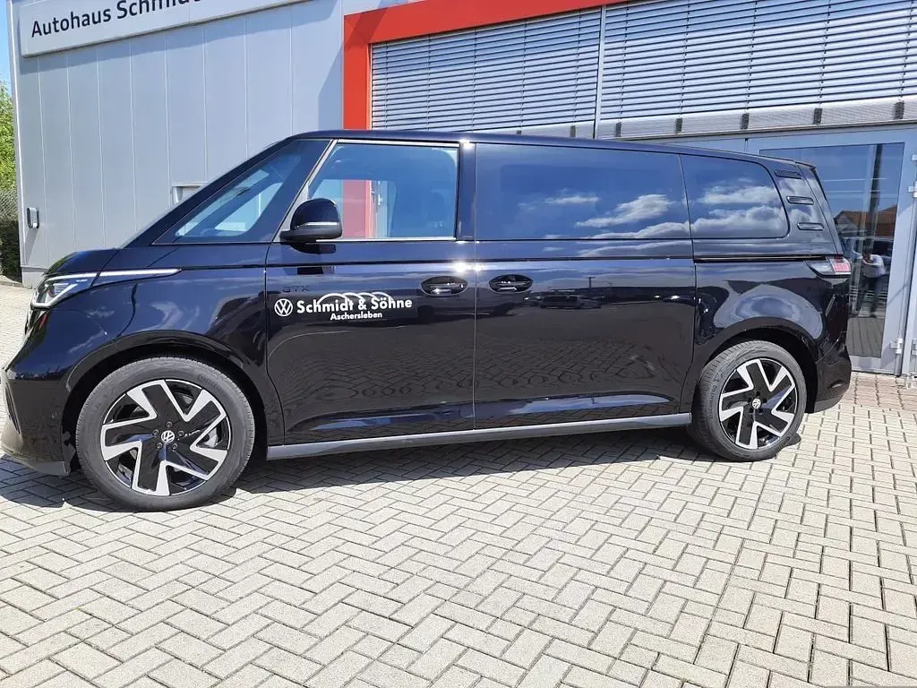 Nowe VW ID. Buzz GTX 250 kW (340 KM) 2026 Czarny Minivan