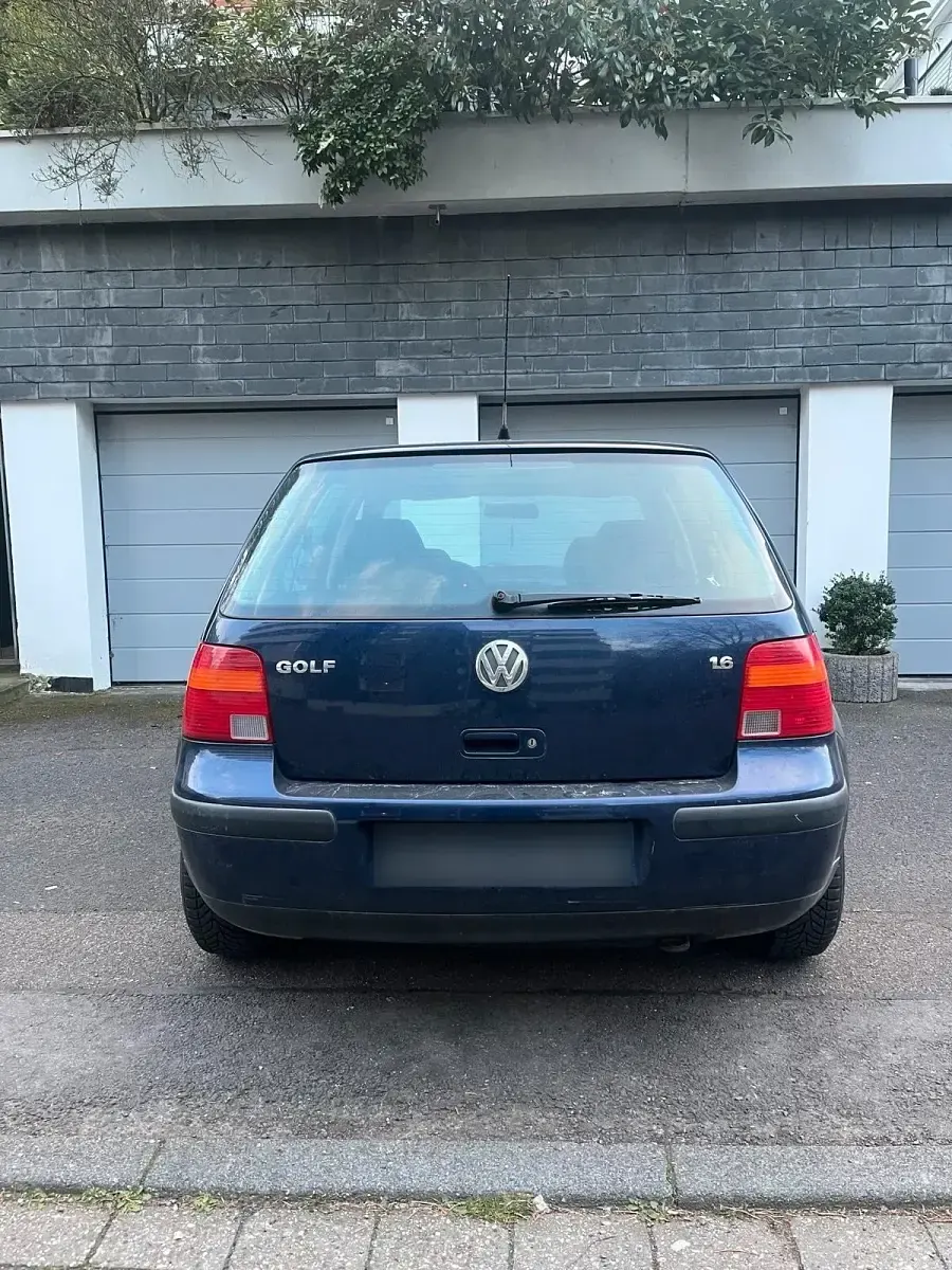 Brugt VW Golf IV 100 HK (73 kW) 2002 Blå Hatchback