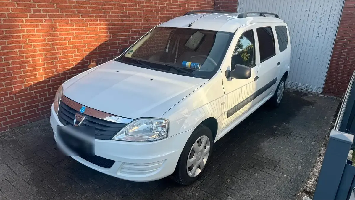 Gebraucht Dacia Logan 88 PS (64 kW) 2012 Weiß Kombi
