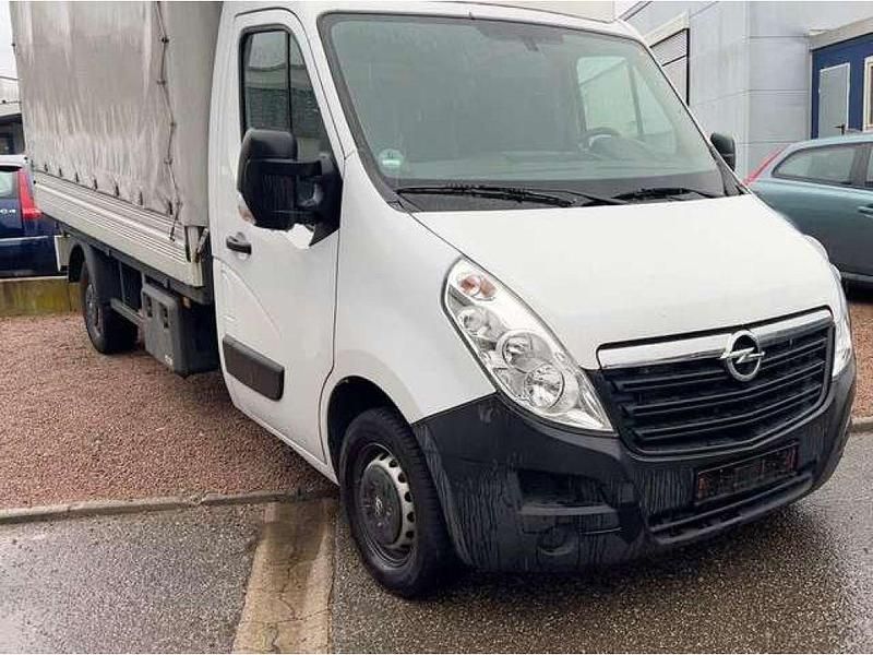 Gebraucht Opel Movano 131 PS (96 kW) 2018 Weiß Van