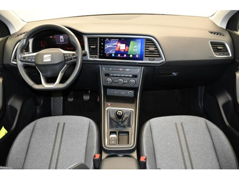 Gebraucht Seat Ateca Style 150 PS (110 kW) 2023 Reflexsilber metallic (metallic) SUV
