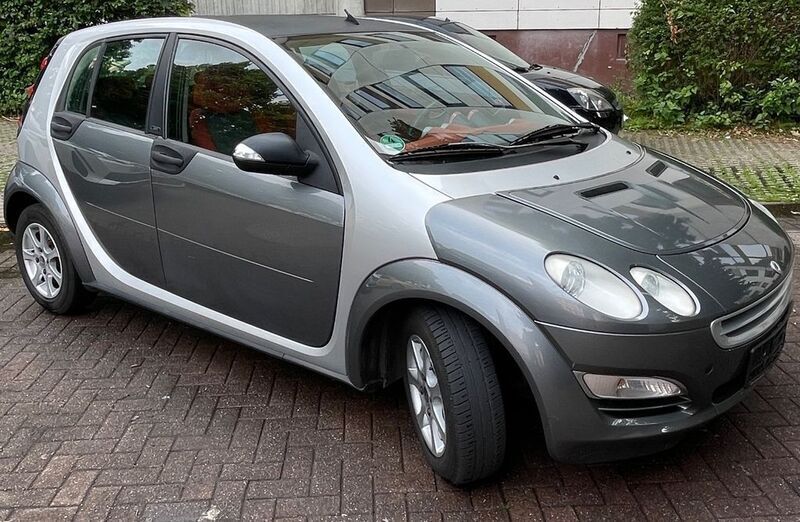 Grau Gebraucht 2004 Smart ForFour Pulse Limousine | 2.950 € (Teuer) - Bild 1/4