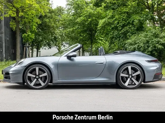 Gebraucht Porsche 911 Carrera Cabriolet 394 PS (289 kW) 2024 Grau Cabrio