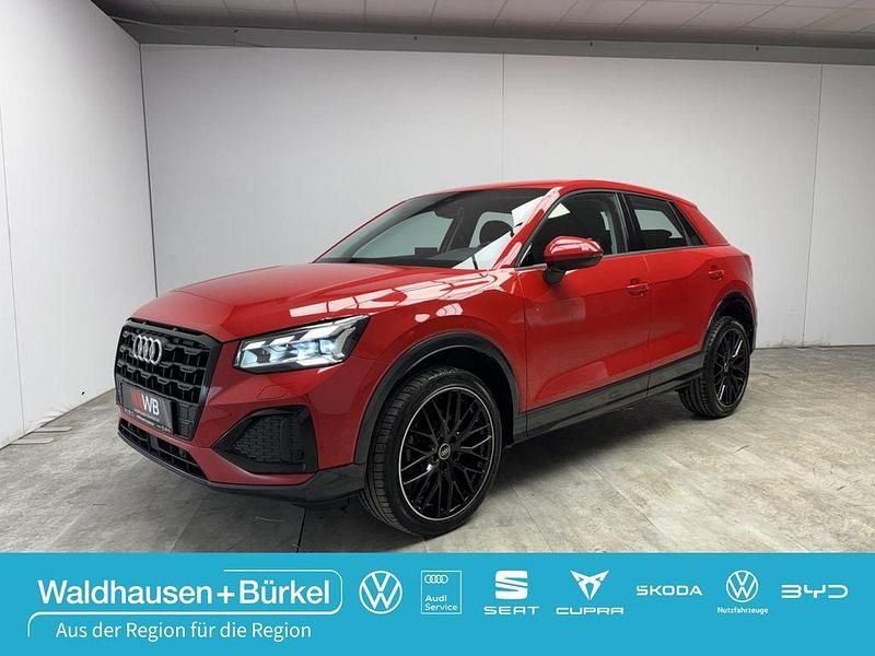 Gebraucht Audi Q2 Advanced 150 PS (110 kW) 2023 Progressivrot (metallic) SUV