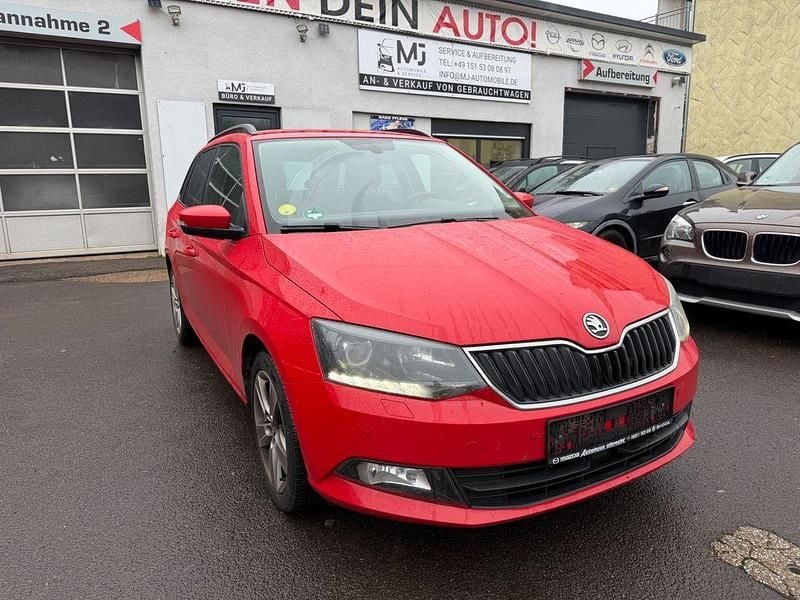Gebraucht Skoda Fabia Joy 90 PS (66 kW) 2016 Rot Kombi