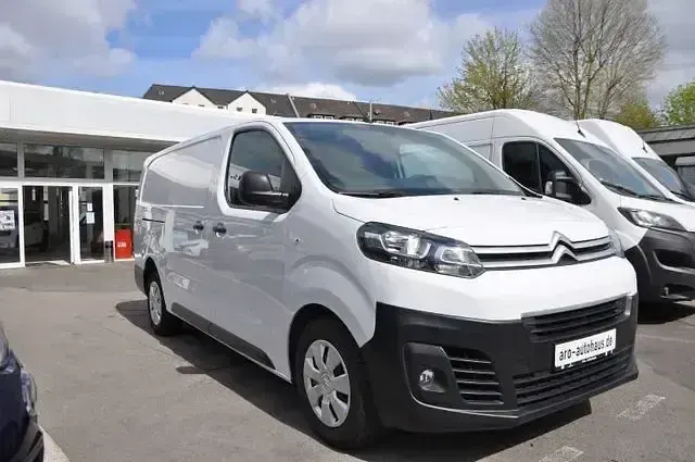 Gebraucht Citroën Jumpy 144 PS (105 kW) 2023 Weiss Van / Kleinbus