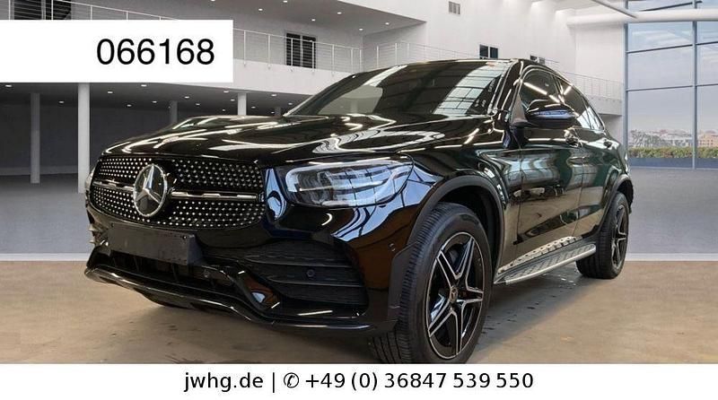 Schwarz/baltic black Gebraucht 2021 Mercedes GLC300e AMG line Coupé | 38.890 € (Guter Preis) - Bild 1/4