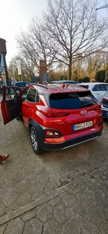 Rot Gebraucht 2020 Hyundai Kona Advantage SUV | 17.000 € (Fairer Preis) - Bild 1/4