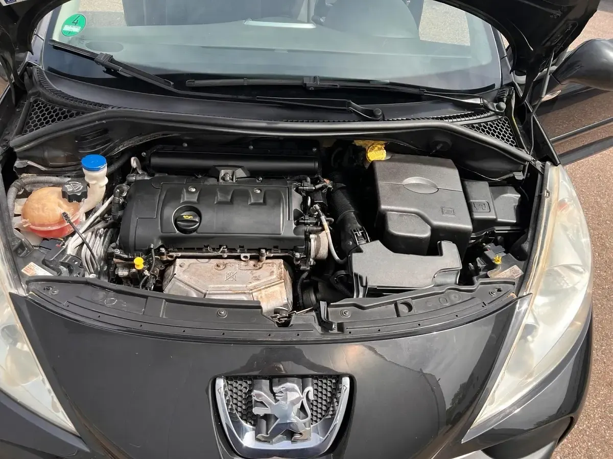 Gebraucht Peugeot 207 120 PS (88 kW) 2009 Coupé