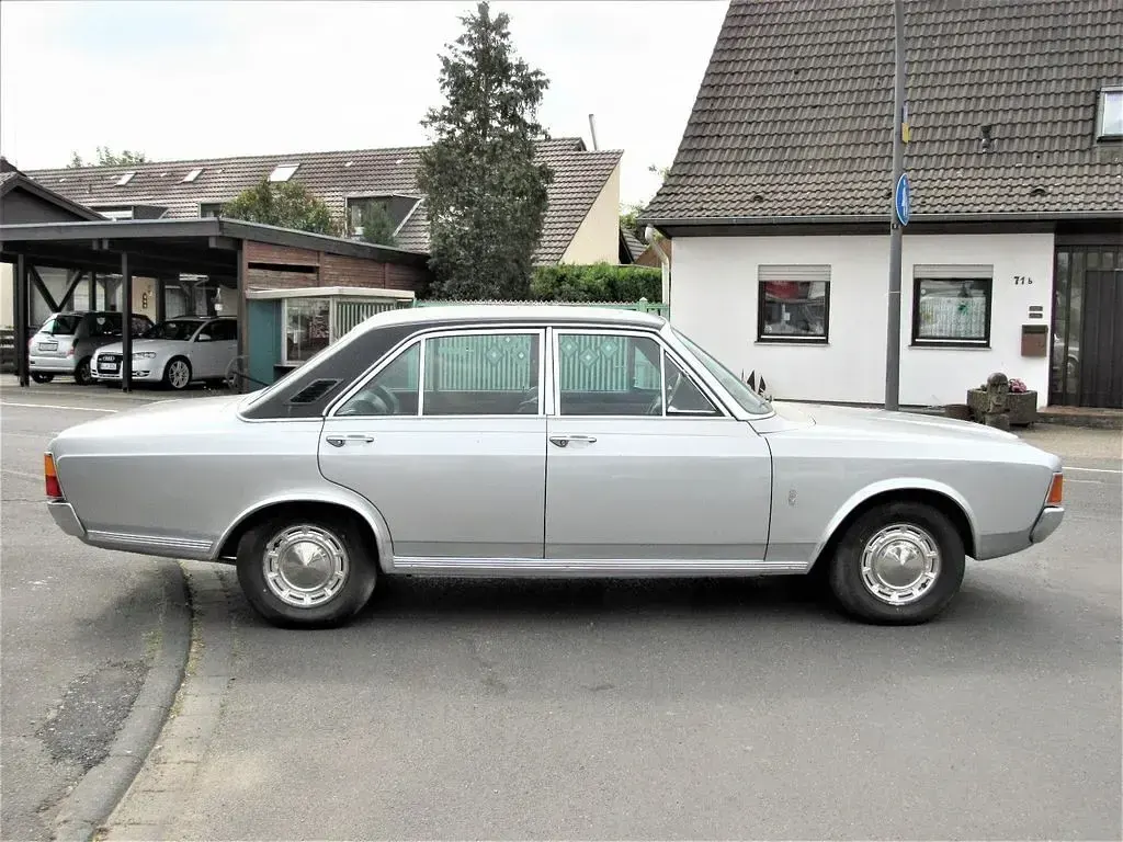 Gebraucht Ford 26M 125 PS (91 kW) 1970 Silber Limousine
