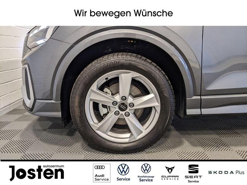 Gebraucht Audi Q2 S-Line 150 PS (110 kW) 2025 Daytonagrau perleffekt SUV