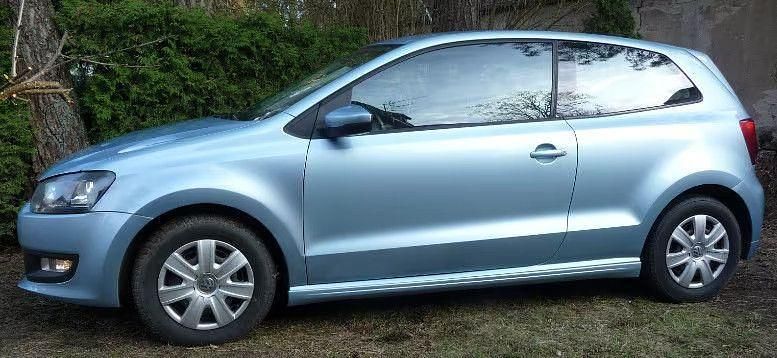 Gebraucht VW Polo 75 PS (55 kW) 2010 Andere farben Kleinwagen