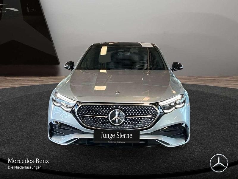 Gebraucht Mercedes E220 Advanced Plus 197 PS (144 kW) 2025 Silber Limousine