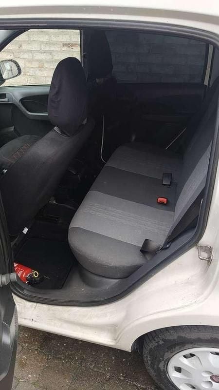 Gebraucht Fiat Panda Classica 69 PS (50 kW) 2012 Weiß Kleinwagen