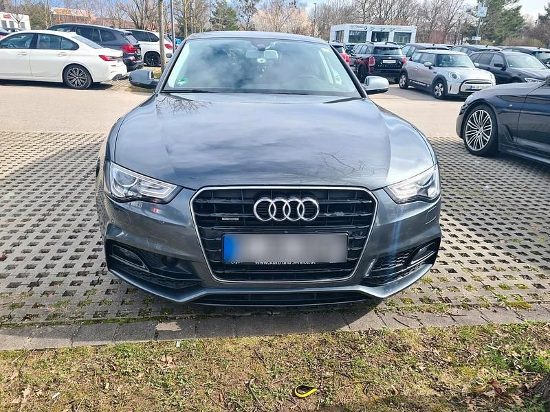 Gebraucht Audi A5 Competition 190 PS (139 kW) 2015 Grau Coupé