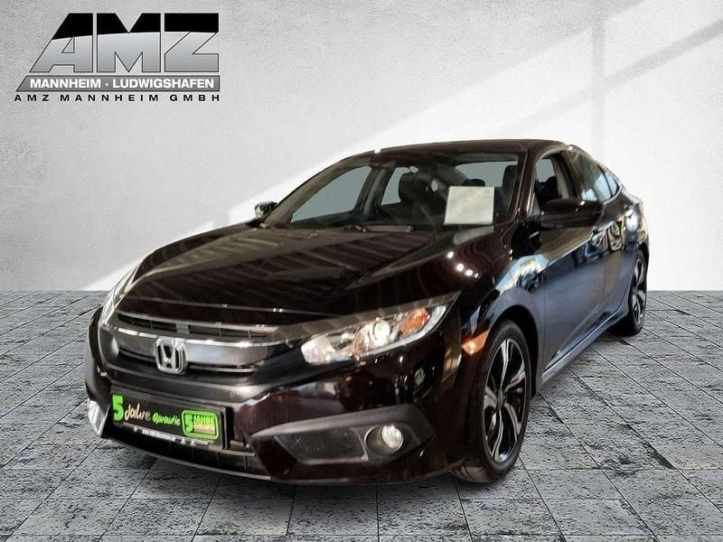 Burgundy black p. Gebraucht 2019 Honda Civic Elegance Limousine | 18.650 € (Guter Preis) - Bild 1/4
