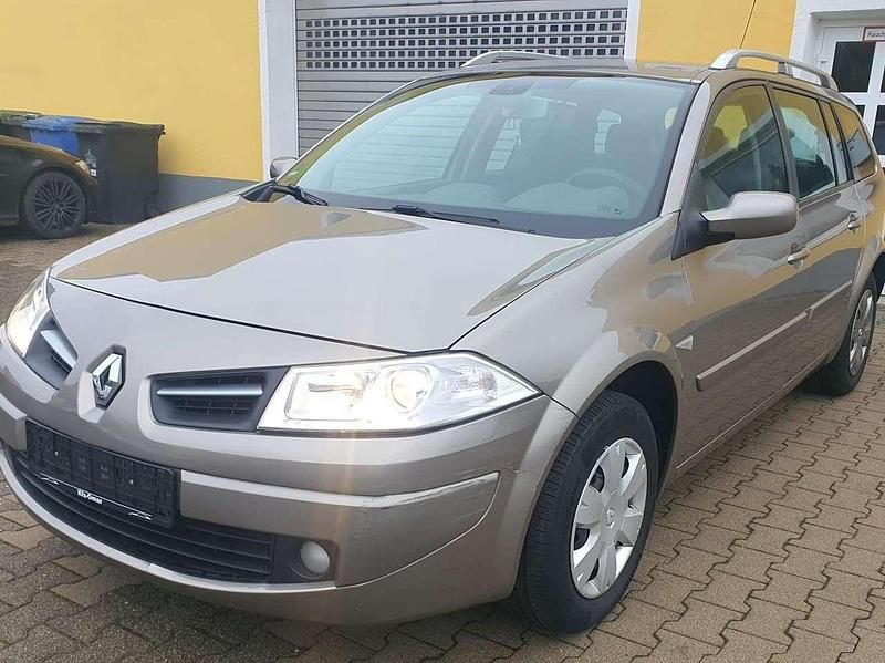 Stone Gebraucht 2008 Renault Mégane GrandTour Kombi | 2.900 € (Fairer Preis) - Bild 1/4